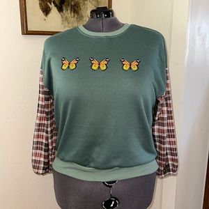 2x Bundle Monarch Butterfly, T-shirt, and Sweater